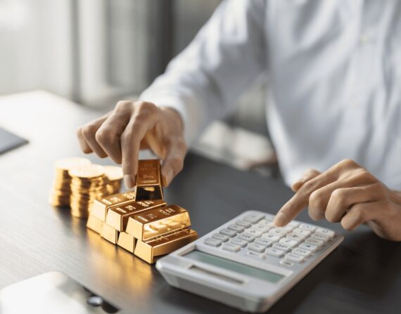 Sell gold in Los Angeles - necklaces, rings, bracelets, coins, and scrap gold for top cash